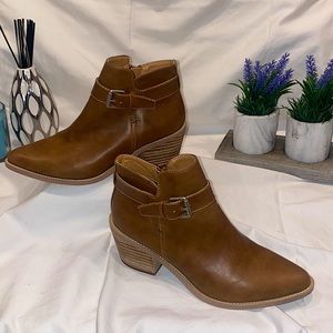 Report Osgood Bootie